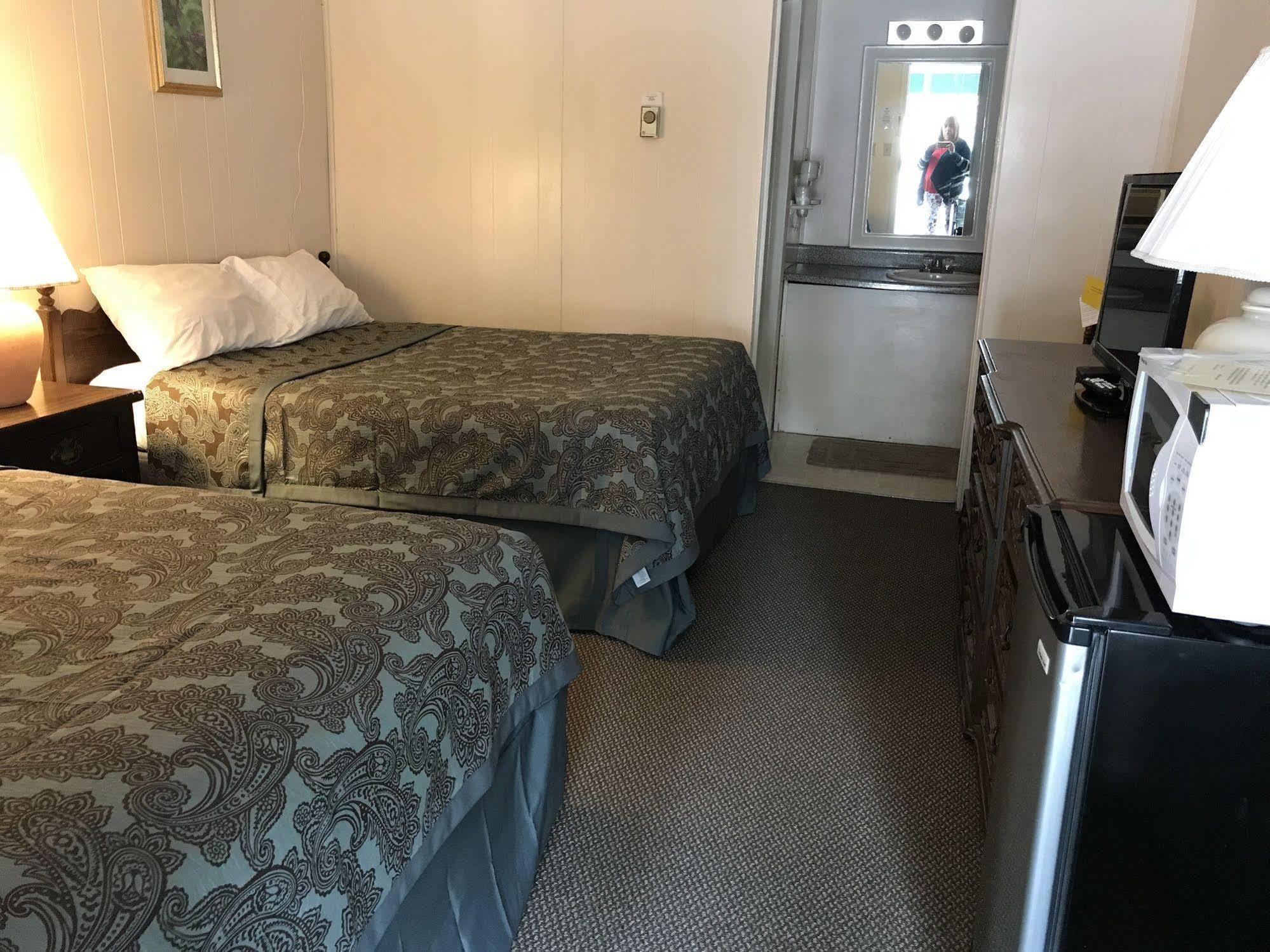 Hillsdale Holiday House Motel المظهر الخارجي الصورة